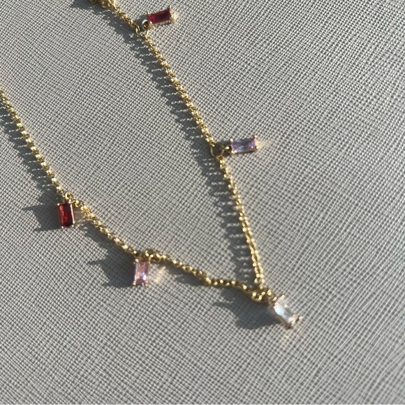 [CLEARANCE/Send Offers] GOLD-TONE NECKLACE WITH MULTICOLOR DANGLY CRYSTALS - Picture 7 of 9